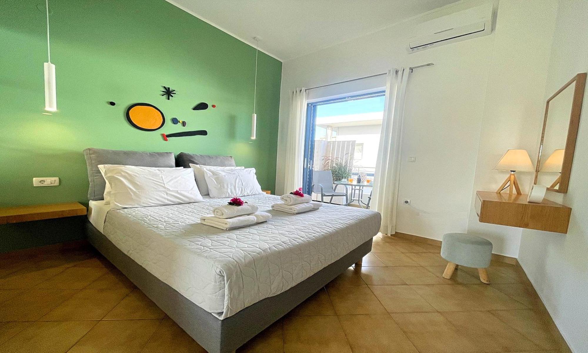 Art Apartment Palaiochora Exterior photo